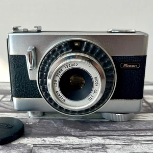 RICOH AUTO SHOT 35mm Film Camera w/ Rikenon 35mm F2 8 Lens Vintage rare! - Picture 1 of 21
