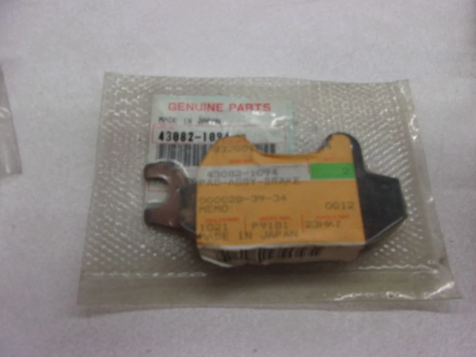 OEM KAWASAKI PARTE # 43082-1094 PASTILLAS DE FRENO Foto 1 de 1