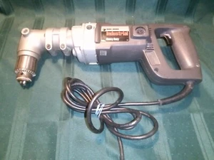 Taladro ángulo recto Black & Decker 1348 1/2" 120 V 600 rpm WP149 - Imagen 1 de 11