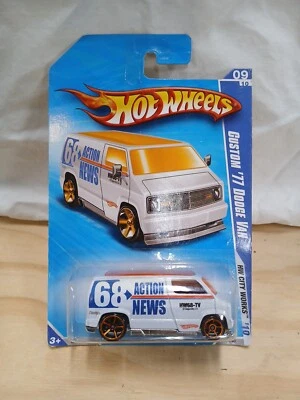 2010 Hot Wheels Custom '77 Dodge Van White Hw City Works New Sealed - Image 1 of 4