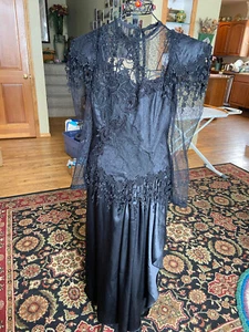 Gothic Long Renaissance Steampunk Satin Lace Dress sz.8-10 Prom bead embroidery - Picture 1 of 9