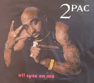 2 Pac All Eyes On Me Album Cover On Maglietta Taglia (L) - Foto 1 di 5