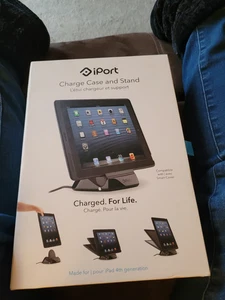 iPort Charge Case & Stand - iPad 4th Gen - Picture 1 of 1
