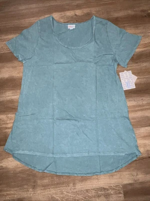 Lularoe Classic T Shirt Hi Lo Unicorn Solid Green Faded XL 18/20 16/18 ❤️ Cotton - Image 1 of 4
