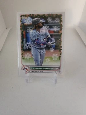 Vladimir Guerrero Jr. 2022 Topps Holiday SP Candy Cane Sleeve Variation #HW10 - Image 1 of 2