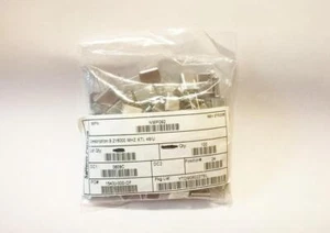 Qty 100 pcs SaRonix-Pericom NMP092 Crystal 9.216000MHz HC-49/U 30ppm 50ppm T/H - Picture 1 of 4