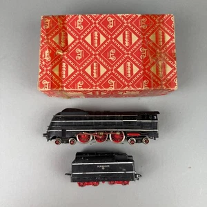 Vintage AC Marklin HO scale SK 800 Steam Locomotive in original box 1950's - Picture 1 of 10