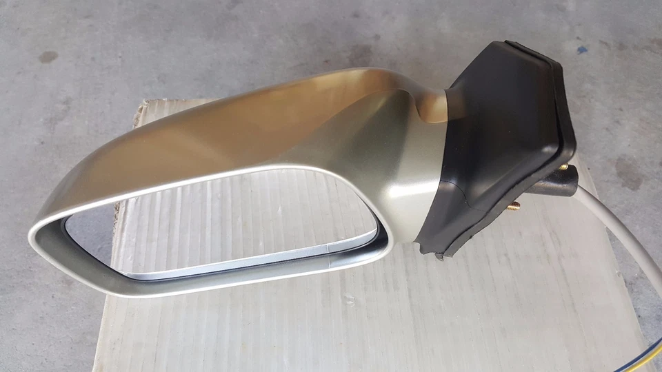 Gray Drivers Side Left Door Mirror Fits 2003-2008 Toyota Corolla To1320179