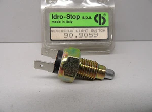 INTERRUPTOR DE LUZ DE MARCHA ATRÁS UNIPART ROVER GROUP VOLKSWAGEN - Imagen 1 de 5