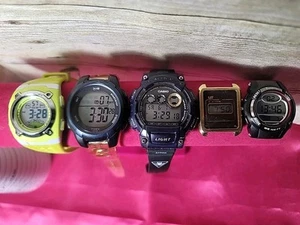Lot Of 5 Vintage Digital Watches Casio Timex Armitron Working Need Bands - Picture 1 of 6