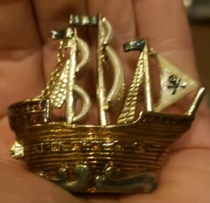 MONET "PIRATE SHIP" Collectible Enamel Keepsake Trinket Box - Picture 1 of 7