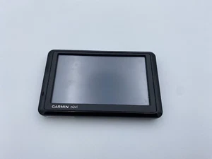 Garmin Nuvi 1390 GPS Navigation 4.3" - Used - Picture 1 of 2