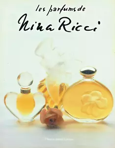 PUBLICITÉ DE PRESSE 1985 LES PARFUMS DE NINA RICCI FLACON LALIQUE - Foto 1 di 1