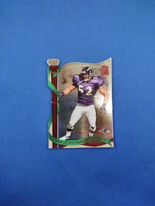 2002 Pacific Crown Royale Ray Lewis Red Parallel SP 274/525 #12 - Picture 1 of 2