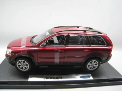 for WELLY FOR Volvo For XC90 V8 SUV Red 1/18 Truck Pre-built Model - Image 1 of 4