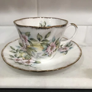 Tea Cup & Saucer Staffordshire England Hand Painted Fine Bone China Summer Glory - Picture 1 of 10
