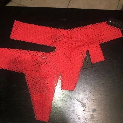 Lote de 2 Bragas Tanga Negras Frederick's Of Hollywood Abby Rosa Malla Talla Grande Rojo Foto 1 de 3