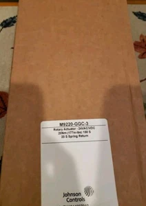 Johnson Controls M9220-GGC-3 Rotary Actuator New - Picture 1 of 1