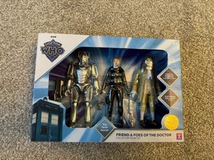 Doctor Who Figure Set: Friend & Foes Of The Dr (CYBER LEADER) B&M (2024) SEALED - Picture 1 of 11