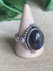 Labradorite Ring Size T 1/2 Sterling Silver 925 Plated Oval Boho Engraved Hearts - Picture 1 of 5