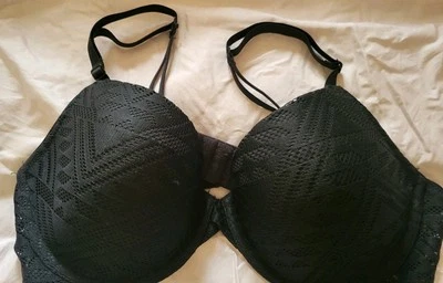 Sujetador Xhilaration 36D Negro Acolchado Con Aros Cierre Ajustable Espalda Camiseta Sujetador Foto 1 de 4