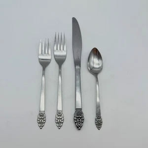 24 pc. Oneida NORDIC CROWN Stainless Flatware 18/10 - Picture 1 of 7