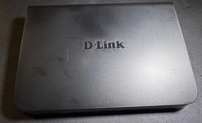 🟢 D-LINK DGS-1016A 16-PORTS GIGABIT ETHERNET SWITCH - Image 1 of 4