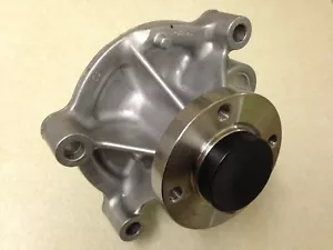 MG ZT 260 V8 & Rover 75 V8 GENUINE FORD Water Pump MGR Part number PEB000130 - Picture 1 of 3