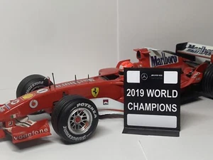 Pitboard 1:43/1:18 (Pizarra F1) / Lewis Hamilton  (Mercedes) 2019 World Champion - Imagen 1 de 11