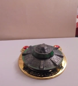 Deluxe Poker Karten Schutz Abdeckung Briefbeschwerer Spinner Viel Glück Hufeisen UFO - Bild 1 von 3