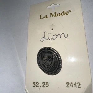 Vintage La Mode Lion Crest Round Silver Black 3/4 Shank Button Nr 2442 New - Picture 1 of 3