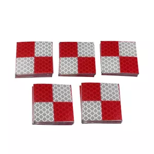Nuevo 100 PIEZAS Hoja Reflectante Color Rojo Blanco 40x40MM Cinta Reflectante Objetivo - Imagen 1 de 6