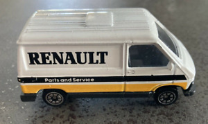 Miniature Corgi Renault van blanc "Parts and service"