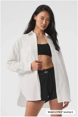 Alo Yoga Dreamscape Abotonado Manga Larga Blanco Pequeño Foto 1 de 4