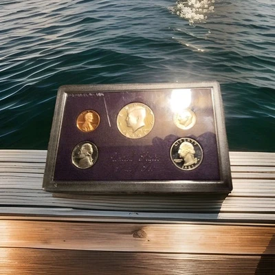 1987 United States From Proof Set - Image 1 of 2