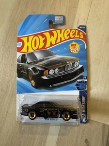 Hot Wheels 2025 BMW 635 CSi - Picture 1 of 3