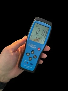 AR8100 Monitor Wiederaufladbar LCD O2 SAUERSTOFF Gas Messgerät Thermometer (US-Vorschriften) - Bild 1 von 2