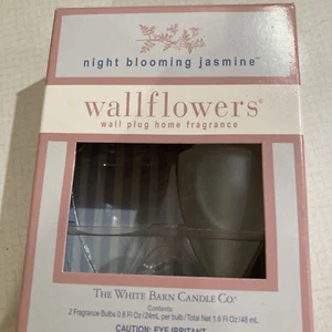 1 bath and body White Barn Night Blooming Jasmine wallflower refill - Picture 1 of 6