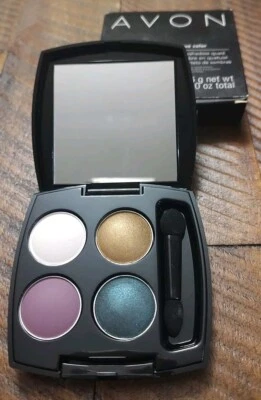 AVON True Color Eyeshadow Quad FEMME FATALE QUAD NIB - Image 1 of 4
