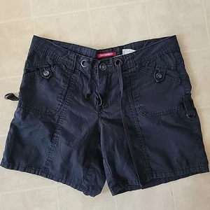 Unionbay Damenshorts schwarz Größe 7, Baumwollmischung, bequem und klassisch - Bild 1 von 3