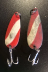Two Vintage Fishing Lures Marked Japan - Red and White - Metal - Picture 1 of 7