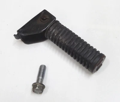 1978-1983 Honda CB 400 450 GL 500 650 CX 500 Passenger Footpeg OEM 50711-415-010 - Imagem 1 de 4