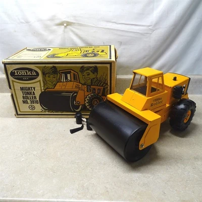 Vintage Mighty Tonka Orange Roller No. 3910 + Box, Nice Shape! Clean Set - Image 1 of 4