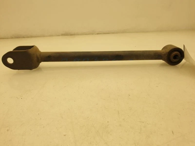 Lexus GS430 2006 lado del pasajero trasero control brazo de localización montaje  Foto 1 de 4