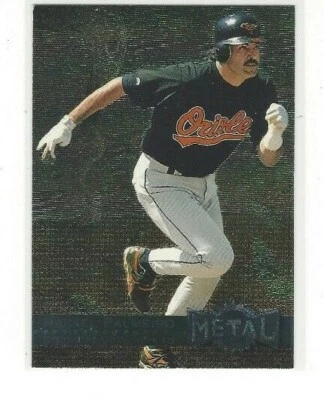 1996 METAL UNIVERSE BASEBALL REGULAR BASE SERIES SINGLES - Image 1 of 2