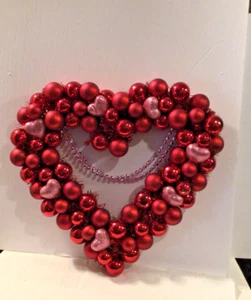 14" Valentine Heart Shaped Ornament Wreath - Picture 1 of 1
