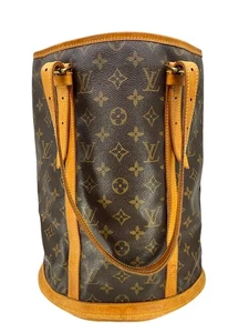 Bolso cubo Louis Vuitton de lona con monograma GM - Imagen 1 de 12