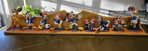 Danbury Mint Disney Florida Gators Complete Set of 9 Figures with Display Shelf - Picture 1 of 17