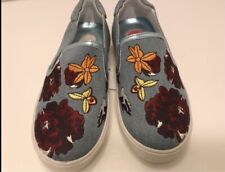 Kenneth Cole Denim Slip On Shoes with Embroidered Flowers Girls Size 11 Y New
