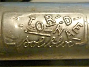 VINTAGE FAHRRAD FAHRRAD TORNADO PUMPE FRANKREICH SITZROHRRAHMEN PUMPE AUFKLEMMLUFTPUMPE - Bild 1 von 5